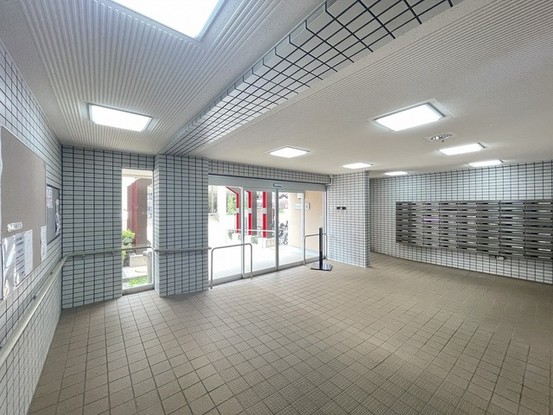 apartment 埼玉県上尾市谷津２丁目２番１号ショーサンプラザ５Ｆ