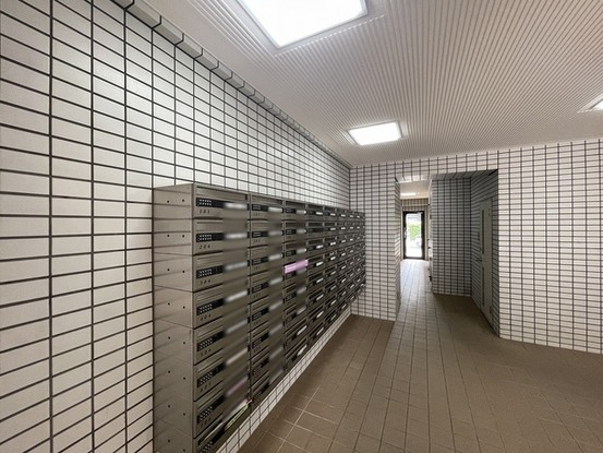 apartment 埼玉県上尾市谷津２丁目２番１号ショーサンプラザ５Ｆ