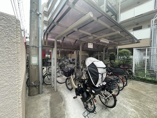 apartment 埼玉県上尾市谷津２丁目２番１号ショーサンプラザ５Ｆ