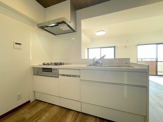 apartment 埼玉県上尾市谷津２丁目２番１号ショーサンプラザ５Ｆ