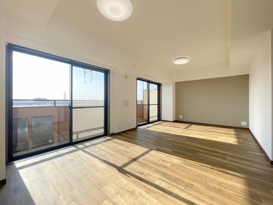 apartment 埼玉県上尾市谷津２丁目２番１号ショーサンプラザ５Ｆ