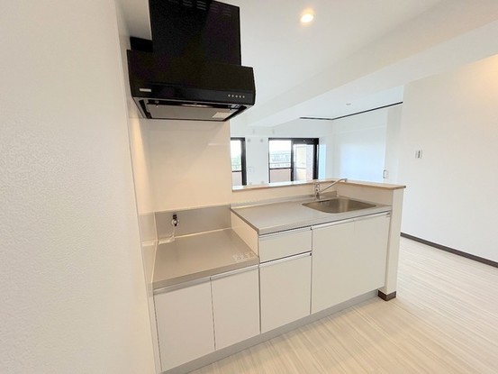 apartment 埼玉県上尾市谷津２丁目２番１号ショーサンプラザ５Ｆ