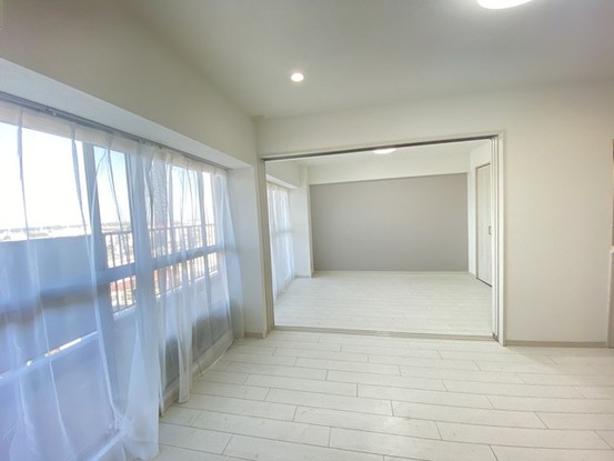 apartment 埼玉県上尾市谷津２丁目２番１号ショーサンプラザ５Ｆ