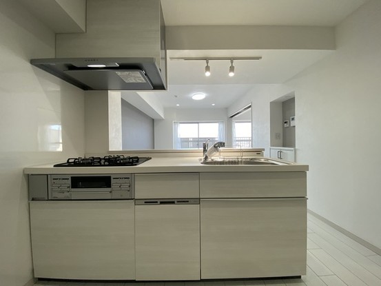 apartment 埼玉県上尾市谷津２丁目２番１号ショーサンプラザ５Ｆ