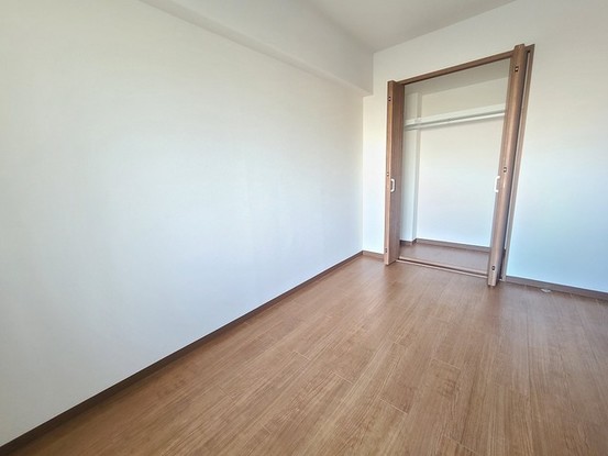 apartment 埼玉県上尾市谷津２丁目２番１号ショーサンプラザ５Ｆ
