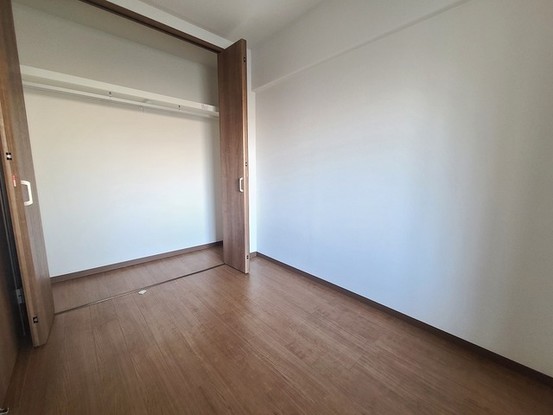 apartment 埼玉県上尾市谷津２丁目２番１号ショーサンプラザ５Ｆ