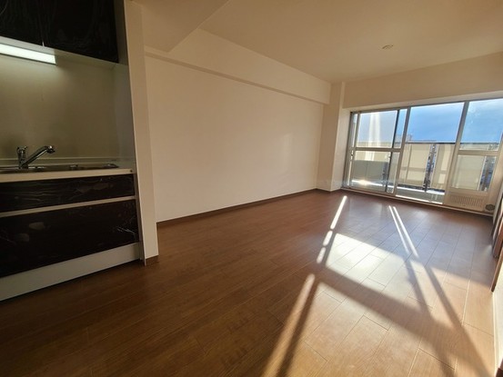 apartment 埼玉県上尾市谷津２丁目２番１号ショーサンプラザ５Ｆ