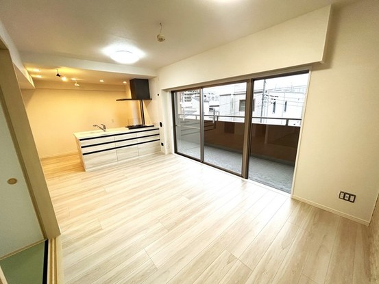 apartment 埼玉県上尾市谷津２丁目２番１号ショーサンプラザ５Ｆ