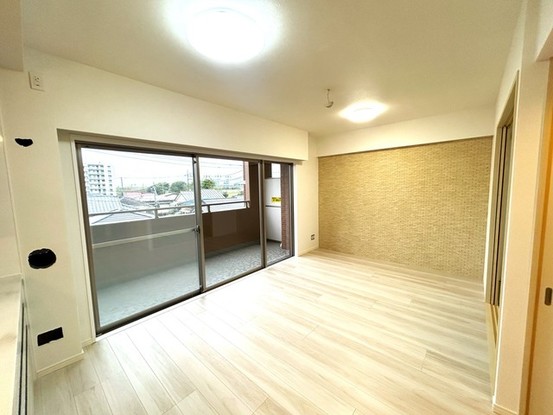 apartment 埼玉県上尾市谷津２丁目２番１号ショーサンプラザ５Ｆ