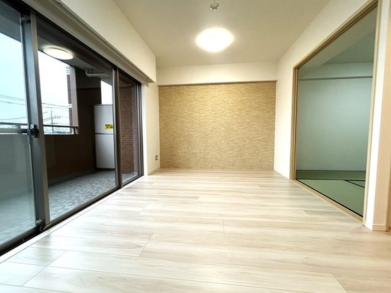 apartment 埼玉県上尾市谷津２丁目２番１号ショーサンプラザ５Ｆ