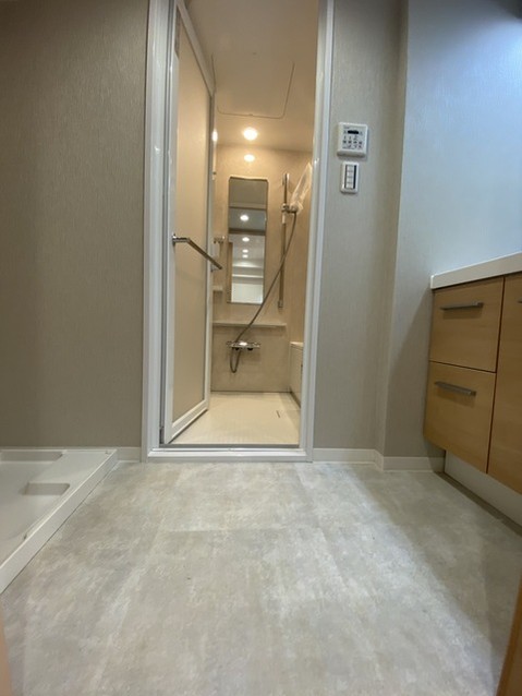 apartment 埼玉県上尾市谷津２丁目２番１号ショーサンプラザ５Ｆ