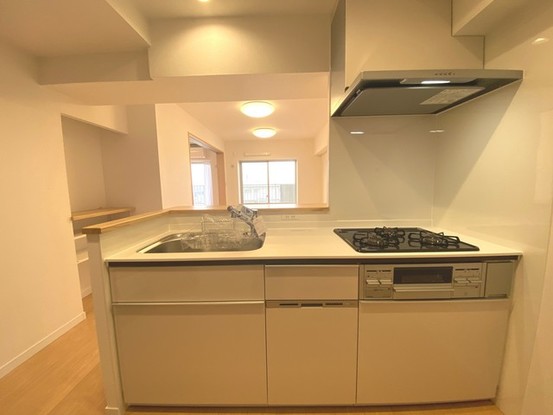 apartment 埼玉県上尾市谷津２丁目２番１号ショーサンプラザ５Ｆ