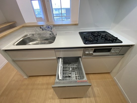 apartment 埼玉県上尾市谷津２丁目２番１号ショーサンプラザ５Ｆ