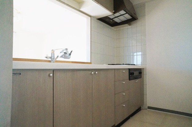 apartment 埼玉県上尾市谷津２丁目２番１号ショーサンプラザ５Ｆ