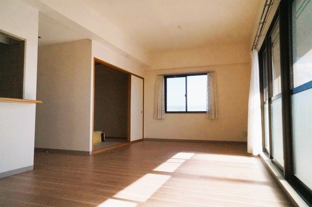 apartment 埼玉県上尾市谷津２丁目２番１号ショーサンプラザ５Ｆ