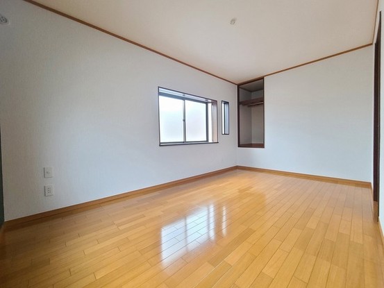 detached 埼玉県上尾市谷津２丁目２番１号ショーサンプラザ５Ｆ