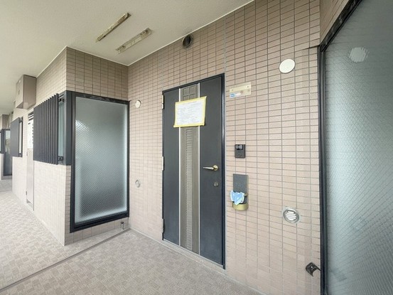 apartment 埼玉県上尾市谷津２丁目２番１号ショーサンプラザ５Ｆ