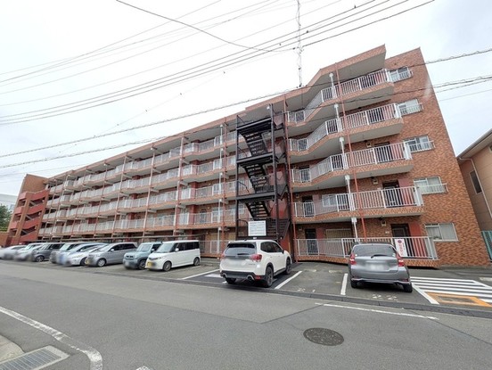 apartment 埼玉県上尾市谷津２丁目２番１号ショーサンプラザ５Ｆ