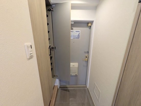 apartment 埼玉県上尾市谷津２丁目２番１号ショーサンプラザ５Ｆ