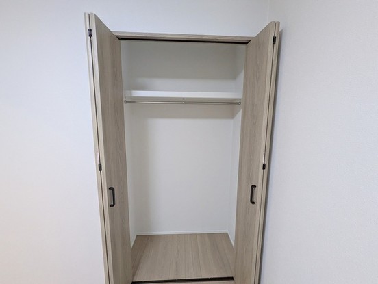 apartment 埼玉県上尾市谷津２丁目２番１号ショーサンプラザ５Ｆ