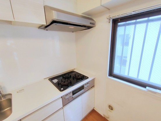 apartment 埼玉県上尾市谷津２丁目２番１号ショーサンプラザ５Ｆ