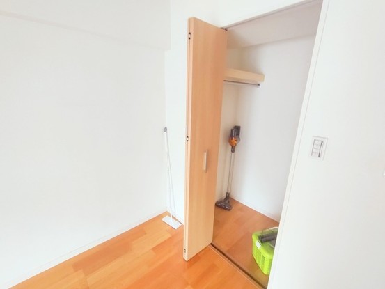 apartment 埼玉県上尾市谷津２丁目２番１号ショーサンプラザ５Ｆ