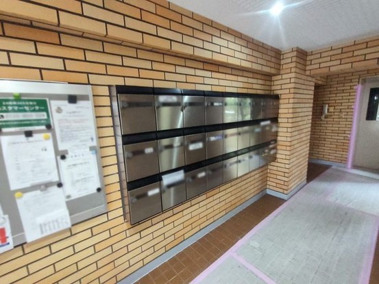 apartment 埼玉県上尾市谷津２丁目２番１号ショーサンプラザ５Ｆ