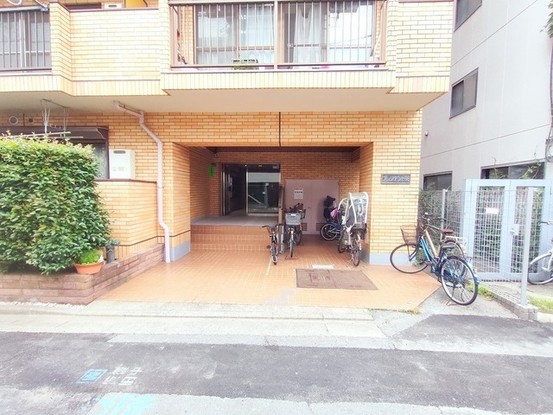 apartment 埼玉県上尾市谷津２丁目２番１号ショーサンプラザ５Ｆ