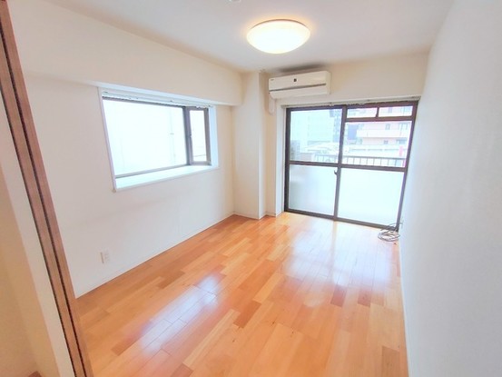 apartment 埼玉県上尾市谷津２丁目２番１号ショーサンプラザ５Ｆ