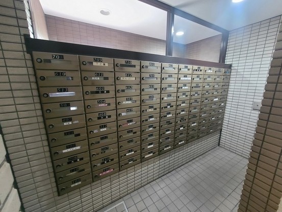 apartment 埼玉県上尾市谷津２丁目２番１号ショーサンプラザ５Ｆ