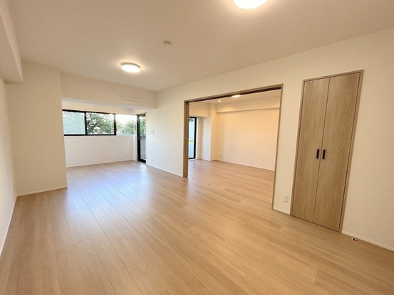 apartment 埼玉県上尾市谷津２丁目２番１号ショーサンプラザ５Ｆ