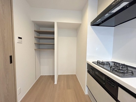 apartment 埼玉県上尾市谷津２丁目２番１号ショーサンプラザ５Ｆ