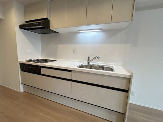 apartment 埼玉県上尾市谷津２丁目２番１号ショーサンプラザ５Ｆ