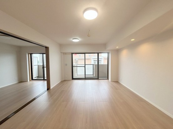 apartment 埼玉県上尾市谷津２丁目２番１号ショーサンプラザ５Ｆ