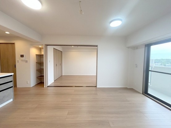 apartment 埼玉県上尾市谷津２丁目２番１号ショーサンプラザ５Ｆ