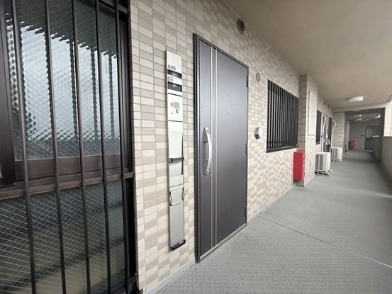 apartment 埼玉県上尾市谷津２丁目２番１号ショーサンプラザ５Ｆ