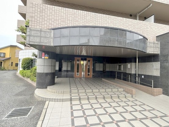 apartment 埼玉県上尾市谷津２丁目２番１号ショーサンプラザ５Ｆ