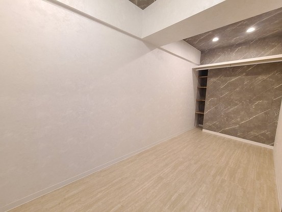 apartment 埼玉県上尾市谷津２丁目２番１号ショーサンプラザ５Ｆ