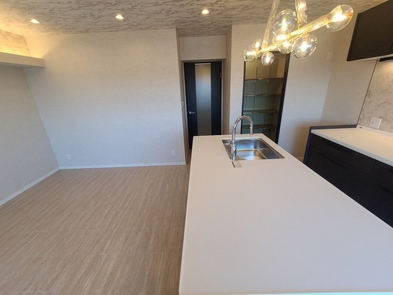 apartment 埼玉県上尾市谷津２丁目２番１号ショーサンプラザ５Ｆ
