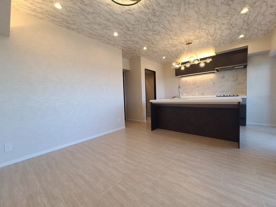 apartment 埼玉県上尾市谷津２丁目２番１号ショーサンプラザ５Ｆ