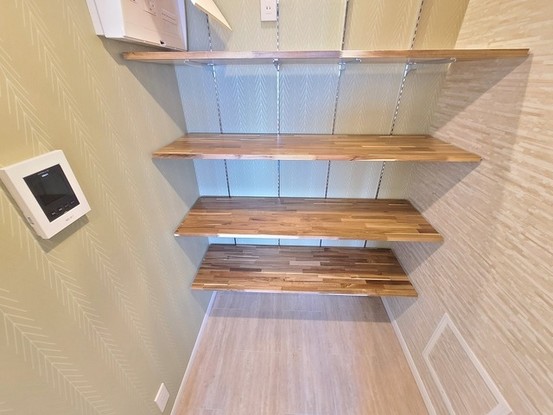 apartment 埼玉県上尾市谷津２丁目２番１号ショーサンプラザ５Ｆ