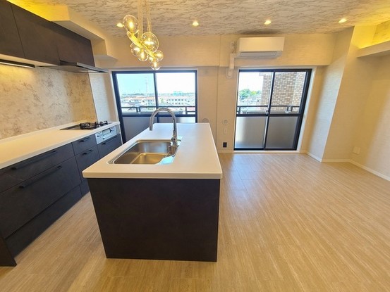 apartment 埼玉県上尾市谷津２丁目２番１号ショーサンプラザ５Ｆ