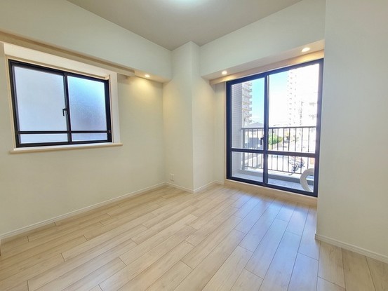 apartment 埼玉県上尾市谷津２丁目２番１号ショーサンプラザ５Ｆ