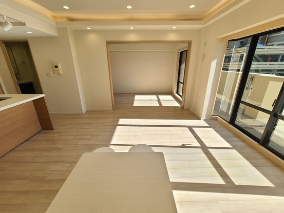 apartment 埼玉県上尾市谷津２丁目２番１号ショーサンプラザ５Ｆ