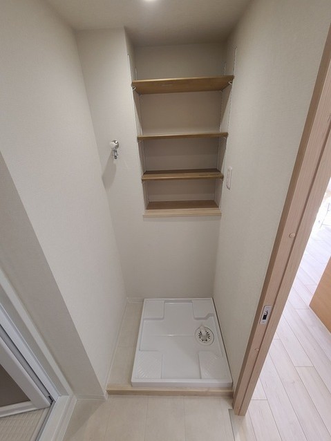 apartment 埼玉県上尾市谷津２丁目２番１号ショーサンプラザ５Ｆ