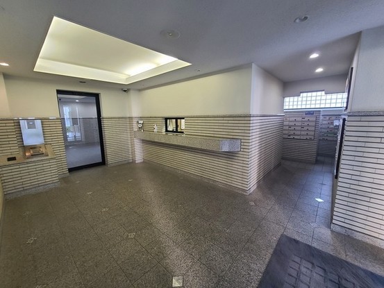 apartment 埼玉県上尾市谷津２丁目２番１号ショーサンプラザ５Ｆ