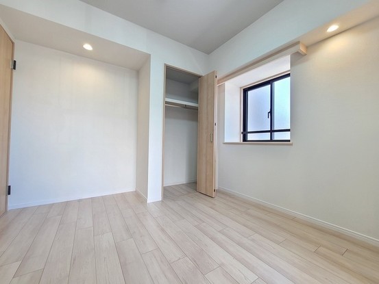 apartment 埼玉県上尾市谷津２丁目２番１号ショーサンプラザ５Ｆ