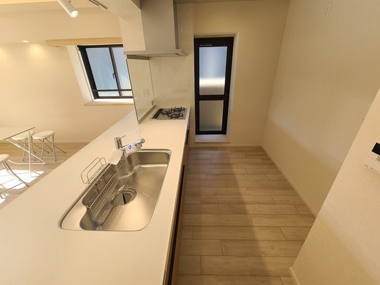 apartment 埼玉県上尾市谷津２丁目２番１号ショーサンプラザ５Ｆ
