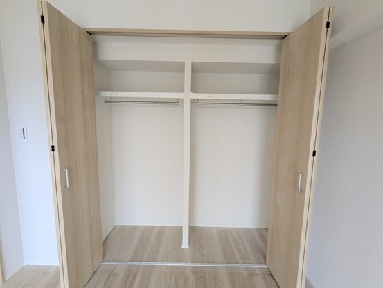 apartment 埼玉県上尾市谷津２丁目２番１号ショーサンプラザ５Ｆ