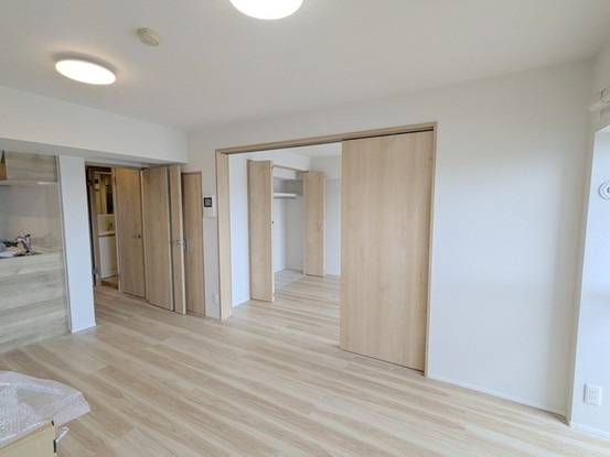 apartment 埼玉県上尾市谷津２丁目２番１号ショーサンプラザ５Ｆ